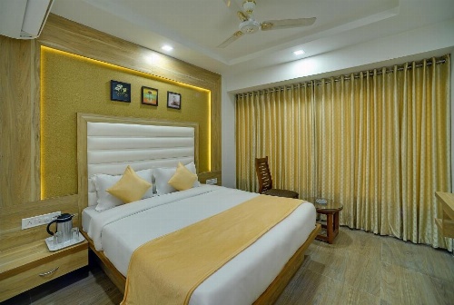 Rudra Royale Hotel image 13
